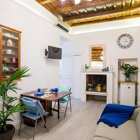 Colosseum/Panisperna Nina Apartament With Terrace 로마 외부 사진