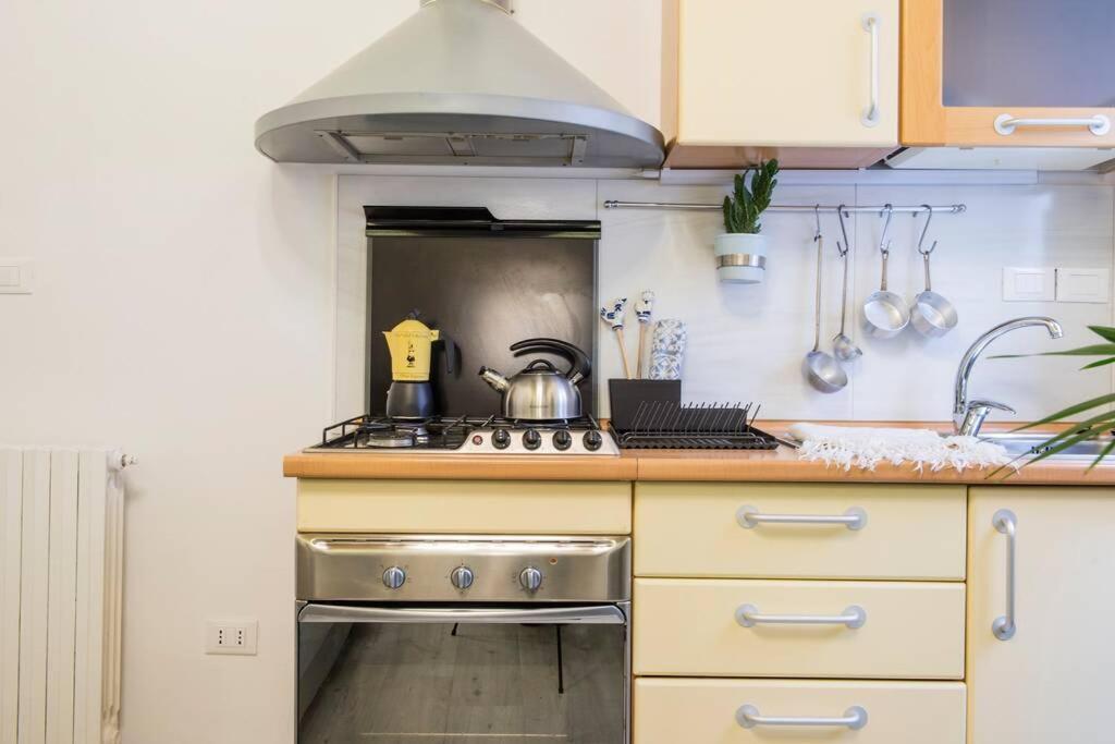 Colosseum/Panisperna Nina Apartament With Terrace 로마 외부 사진